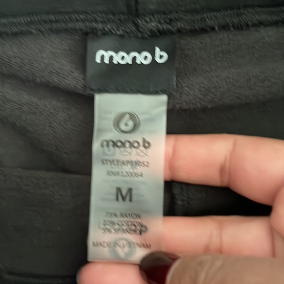MONO B | NWOT Black cuffed sweatpants - Picture 4 of 7